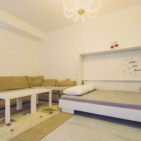 Hristovi Apartments Skopje Ngoại thất bức ảnh