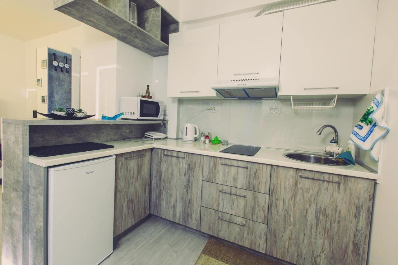 Hristovi Apartments Skopje Ngoại thất bức ảnh