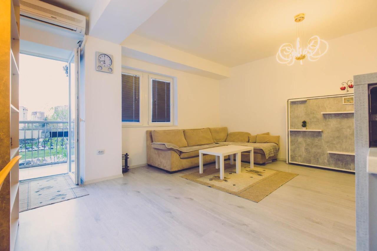 Hristovi Apartments Skopje Ngoại thất bức ảnh