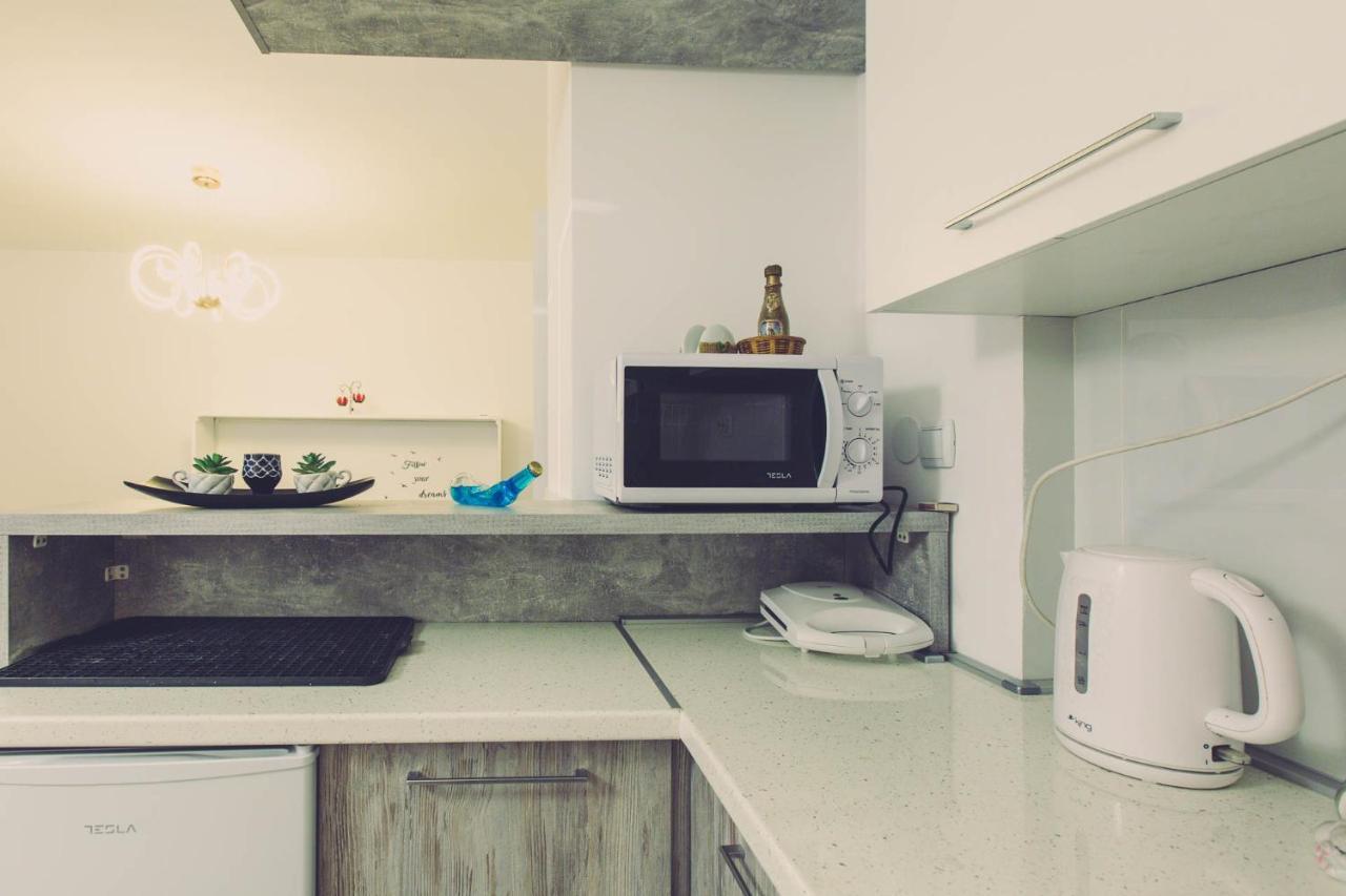 Hristovi Apartments Skopje Ngoại thất bức ảnh